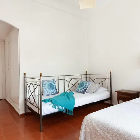 Lets Holidays & Business