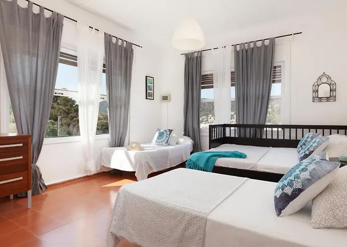 Lets Holidays & Business Tossa de Mar